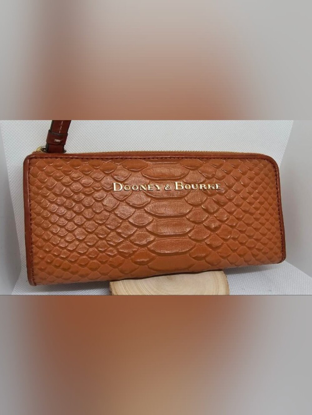 DOONEY & BOURKE  CALDWELL APRICOT PYTHON FULL SIZE WALLET
